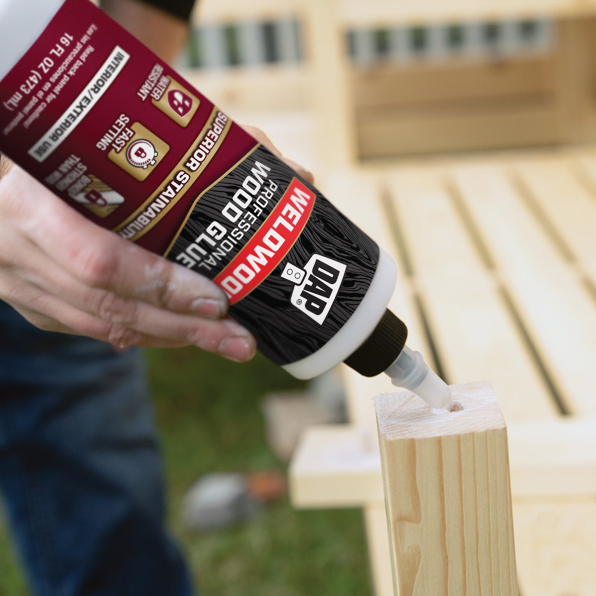 DAP Weldwood 32 Oz. Professional Wood Glue Image 7