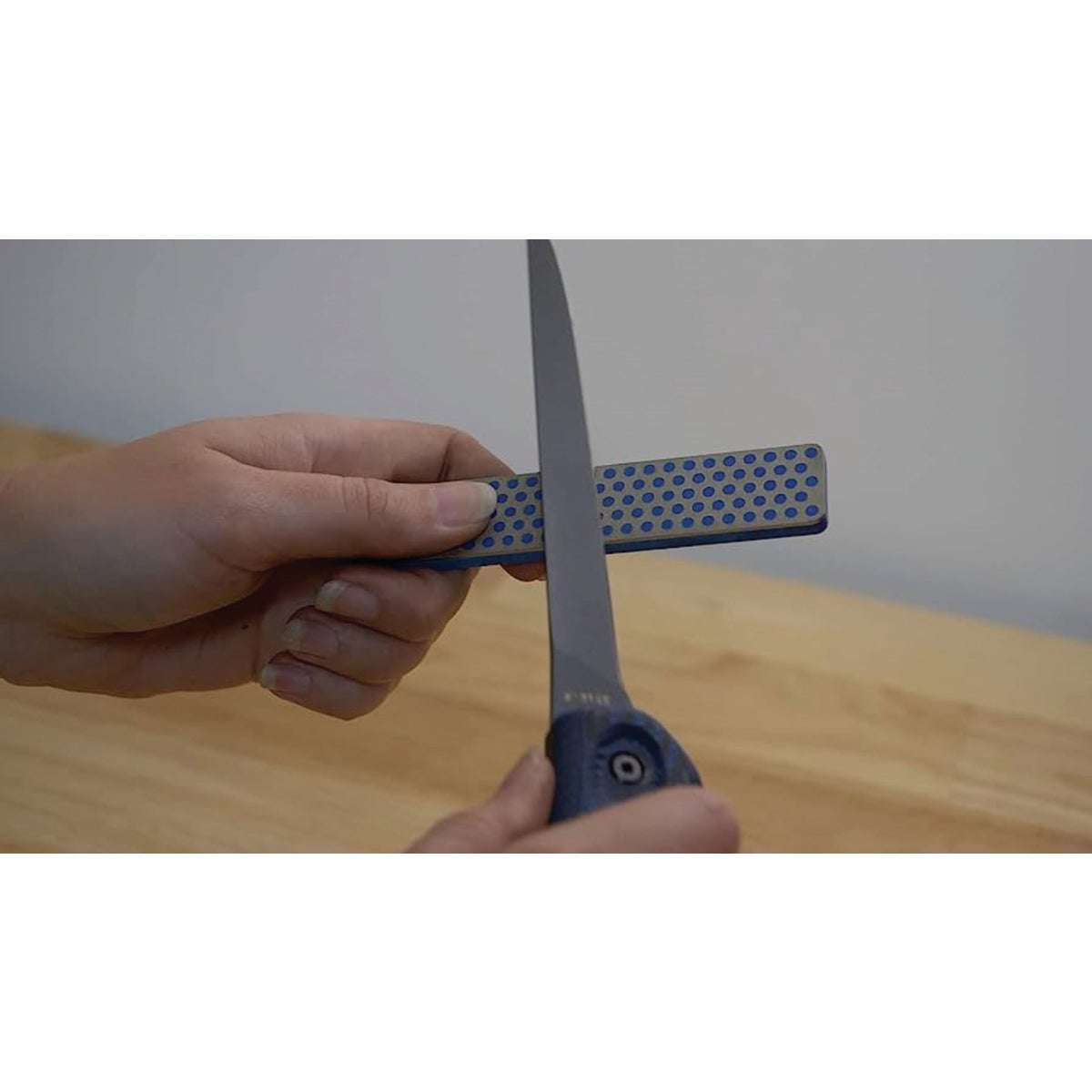 Diamond Machine Tech 4 In. Diamond Whetstone Image 2