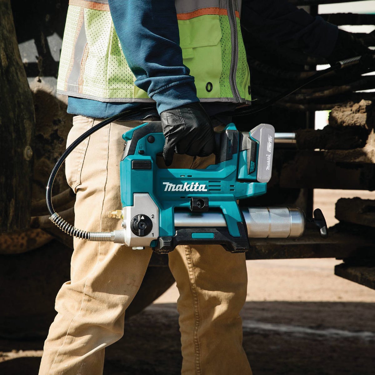 Makita 18V LXT Lithium-Ion Cordless Grease Gun (Tool Only) Image 4