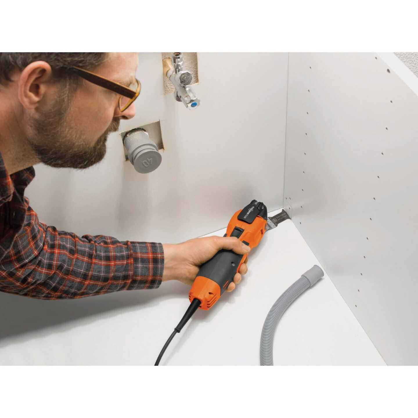 Fein MultiMaster MM 500 Plus 3.0-Amp Oscillating Tool Kit Image 3