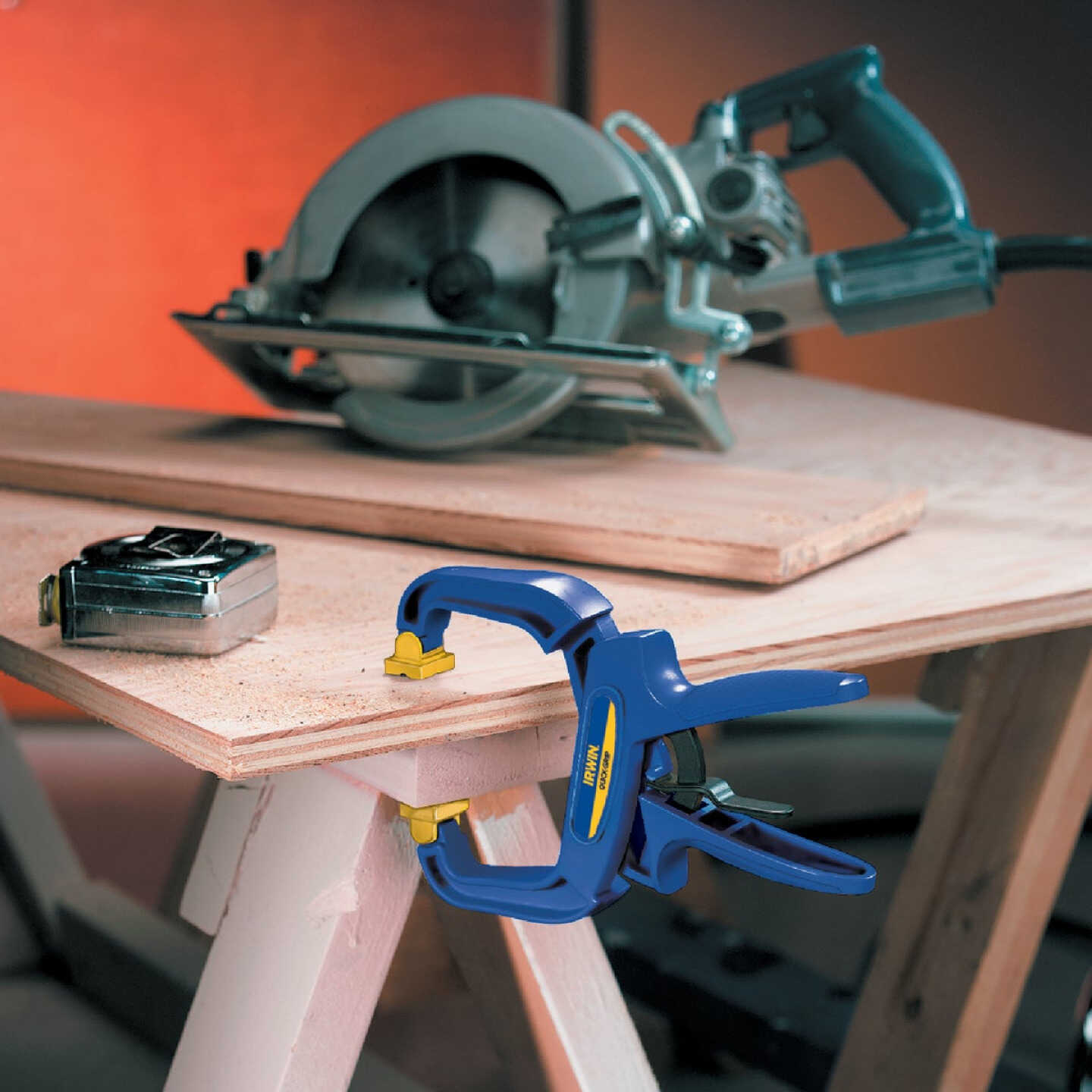 Irwin Quick-Grip 4 In. Hand Clamp Image 2