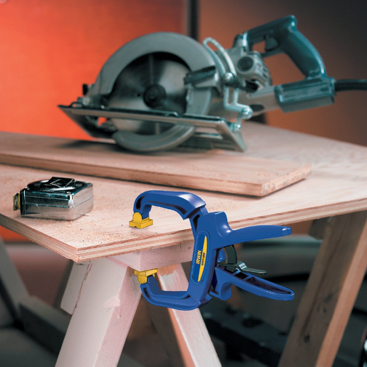 Irwin Quick-Grip 4 In. Hand Clamp Image 3