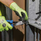 Klein Journeyman High-Leverage Diagonal Cutting Pliers Image 4