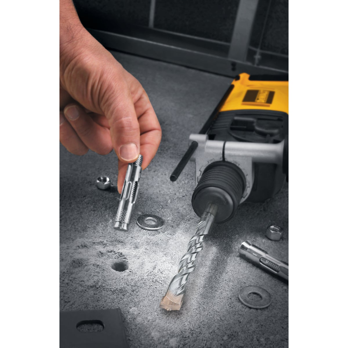 DEWALT SDS-Plus 1/2 In. x 6 In. 2-Cutter Rotary Hammer Drill Bit Image 4