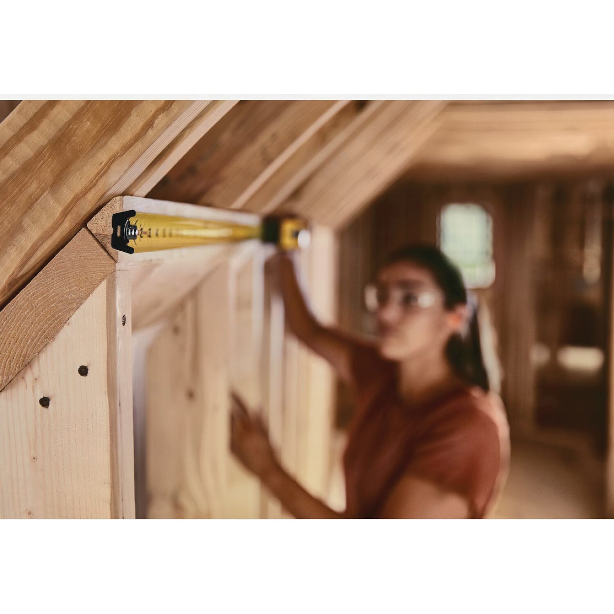 Stanley FatMax 25 Ft. Classic Tape Measure with 11 Ft. Standout Image 3