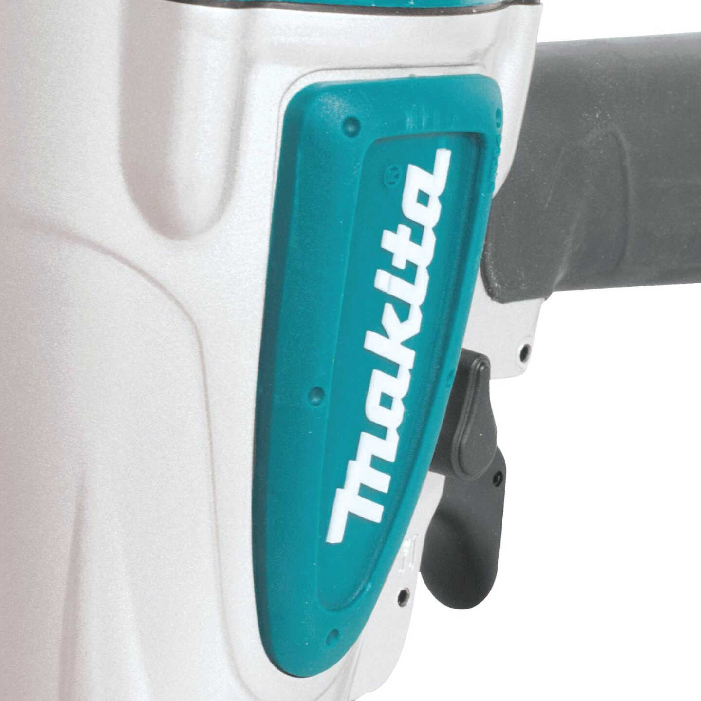 Makita 16-Gauge 2-1/2 In. Straight Finish Nailer Image 20