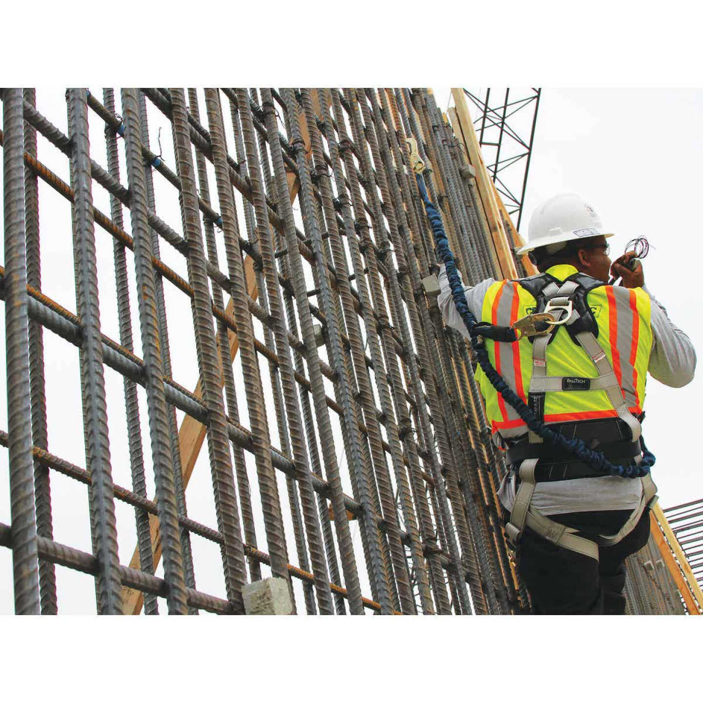 Fall Tech Standard Size Lift/Fall Protection Kit Image 2