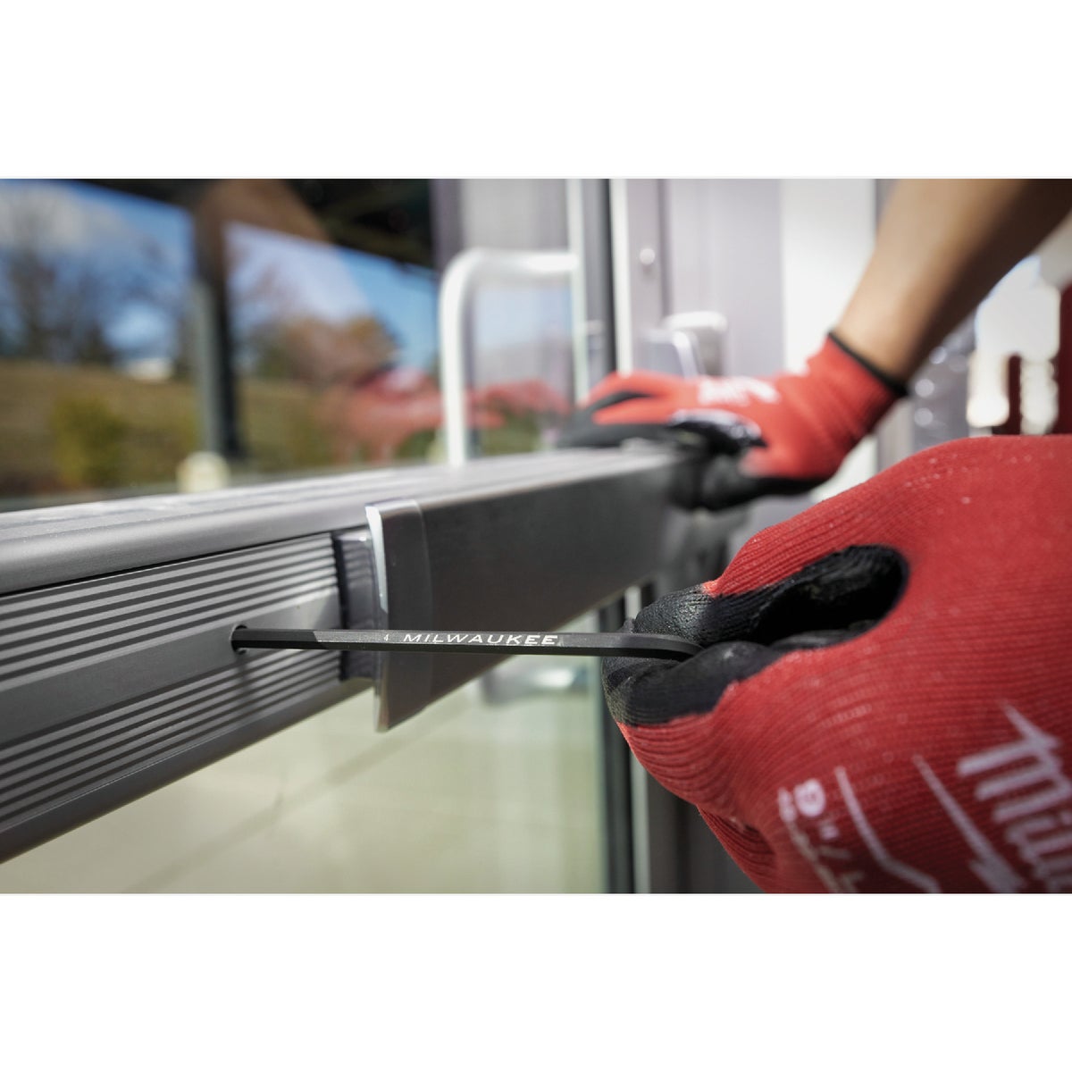 Milwaukee Metric Ball-End L-Style Hex Key Set (9-Piece) Image 4