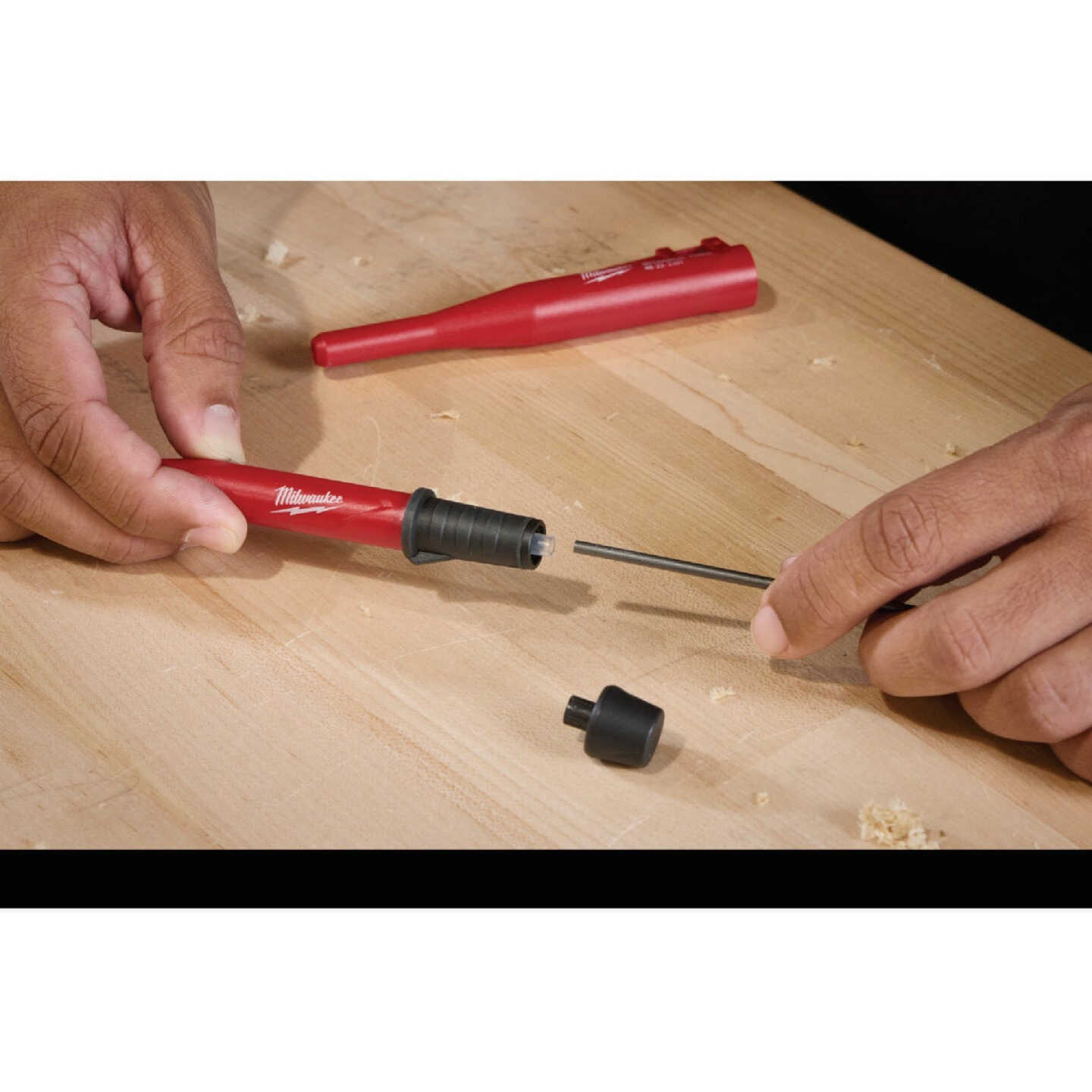 Milwaukee Mechanical Carpenter Pencil Replacement Graphite Lead (10-Piece) Image 3