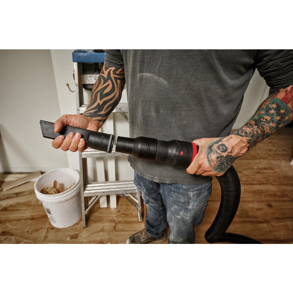 Milwaukee Black Plastic Hose and Accessory Vacuum Conversion Fitting Kit (3-Piece) Image 3