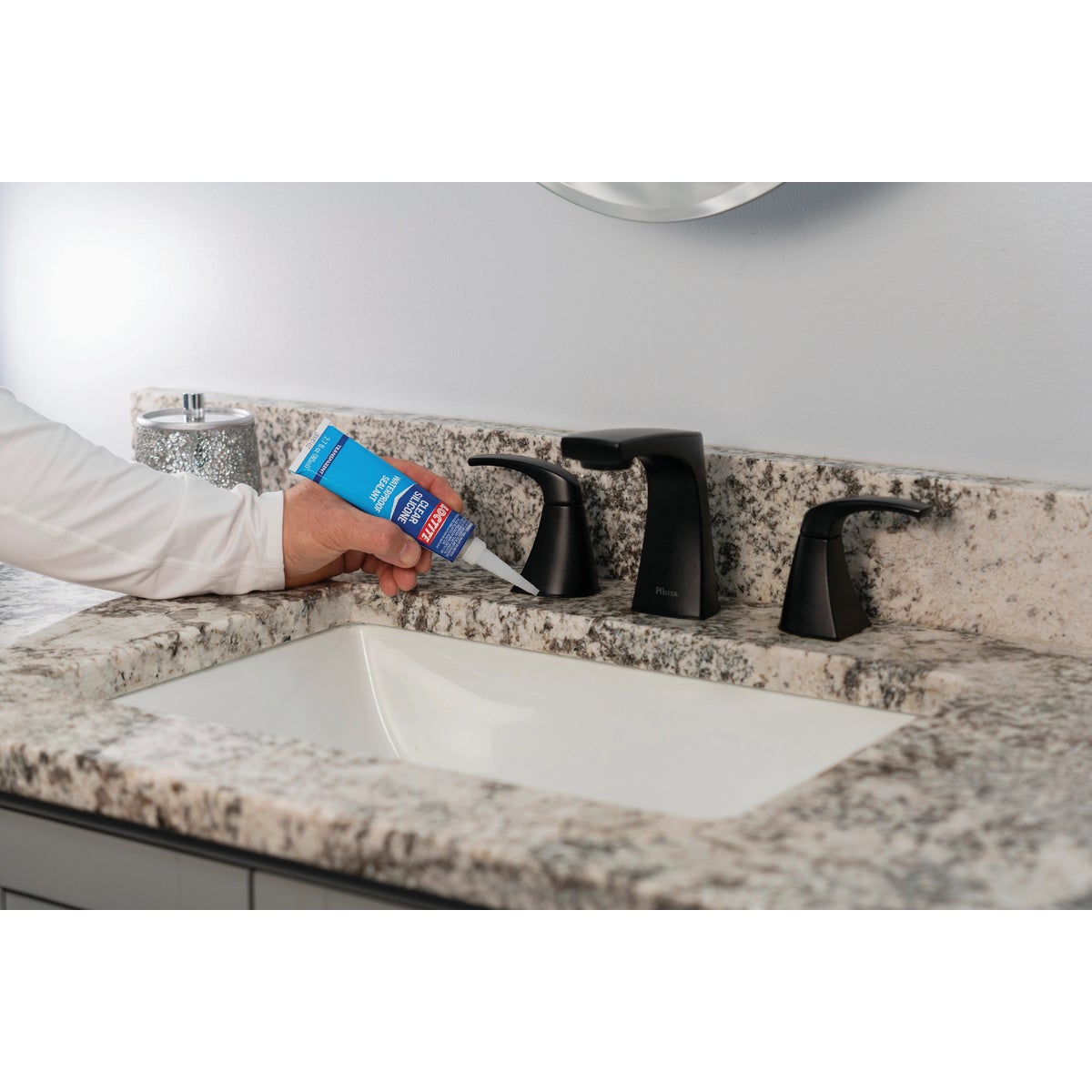 Loctite 2.7 Oz. Clear Silicone Sealant Image 2