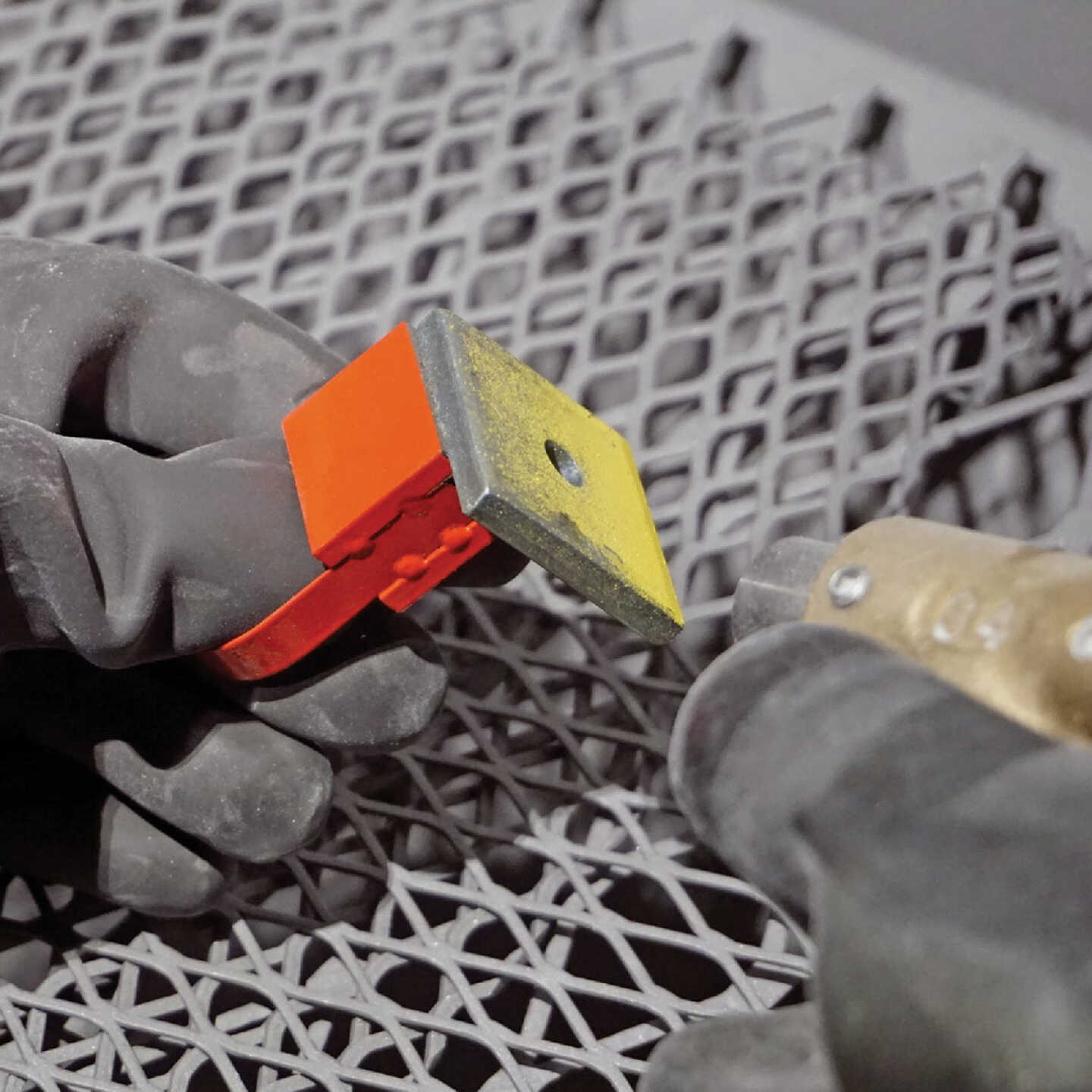 Master Magnetics 1-1/16 in. 3/4 in. 1 in. Handle Magnet Image 5