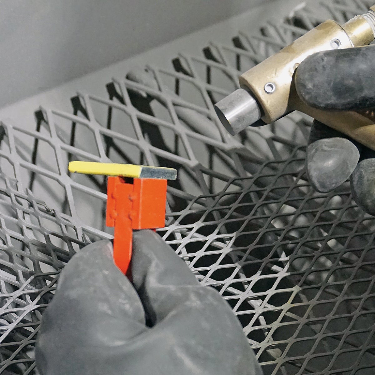 Master Magnetics 1-1/16 in. 3/4 in. 1 in. Handle Magnet Image 3