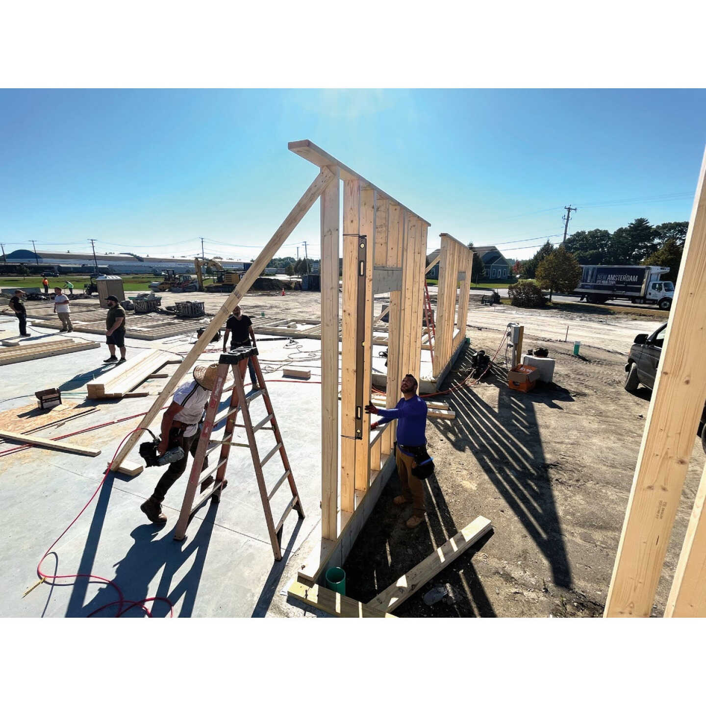 Spec Ops 72 In. Box Beam Level Image 4