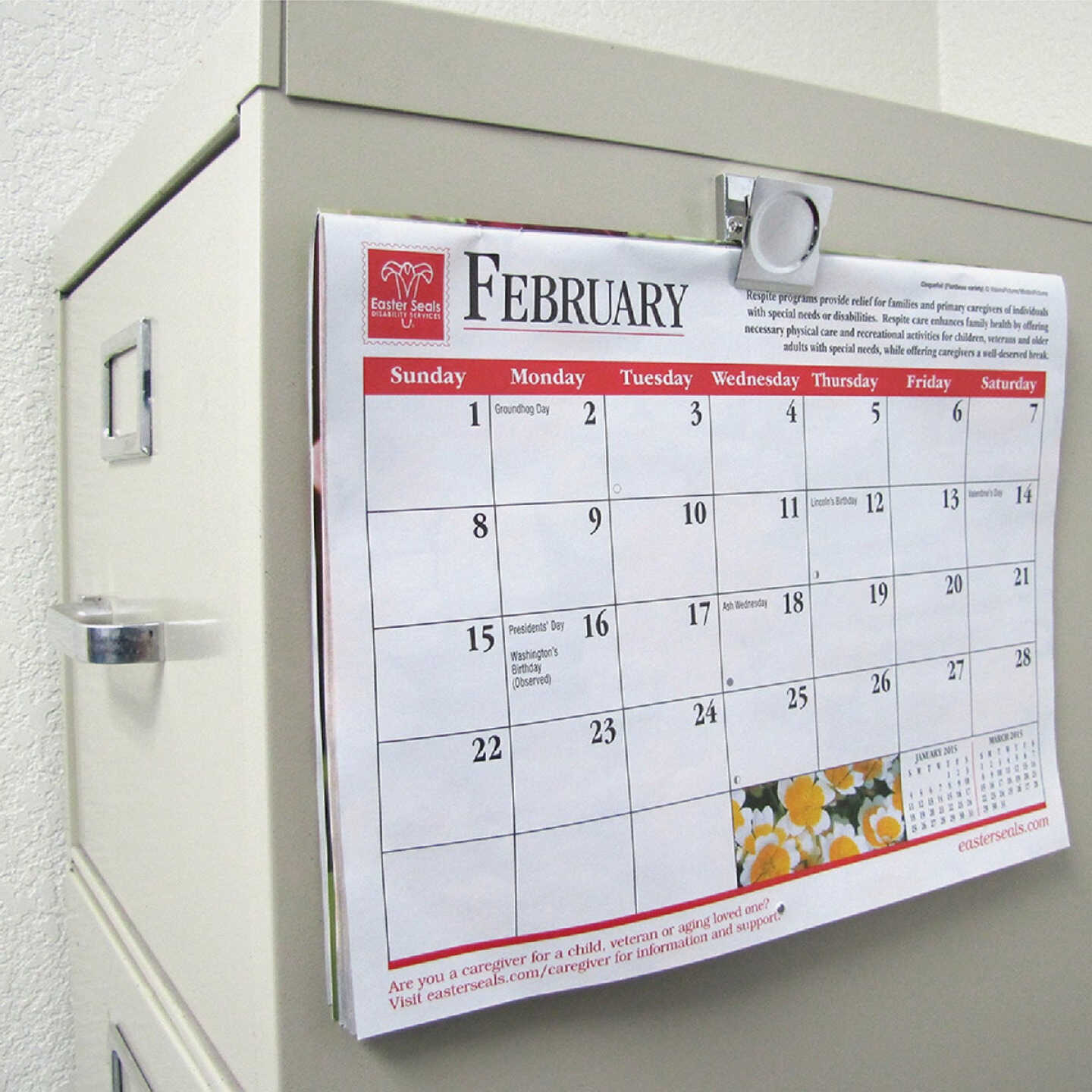 MagnetSource 5 Lb. Capacity Magnetic Metal Clip (4-Pack) Image 2