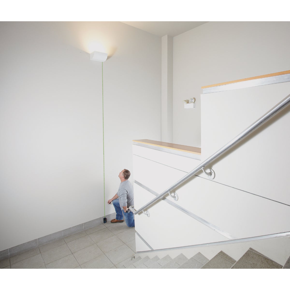 Bosch BLAZE Green-Beam 165 Ft. Laser Measure Image 3