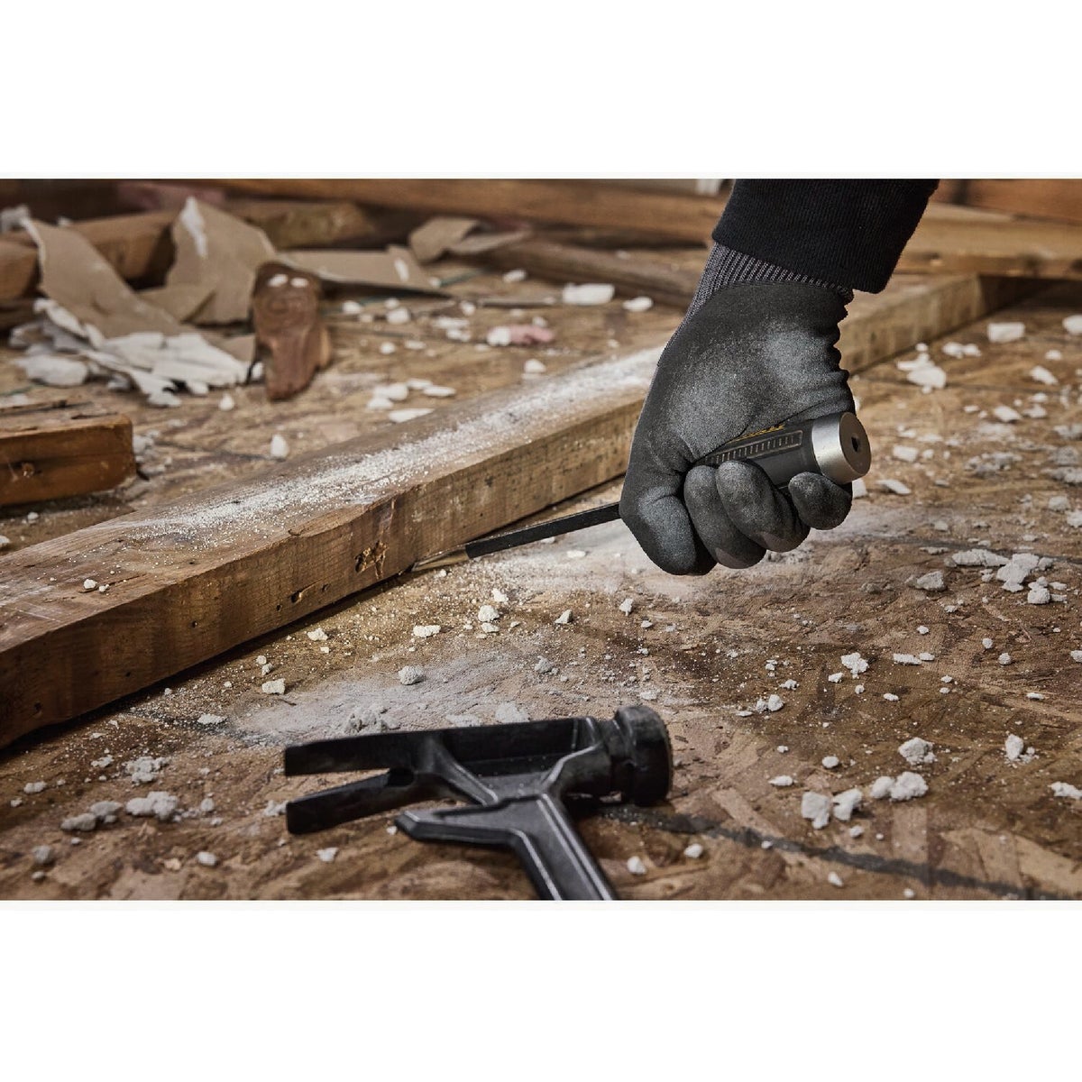 DEWALT TOUGHSERIES 3/8 In. Flathead Strike Driver Demolition Tool Image 3