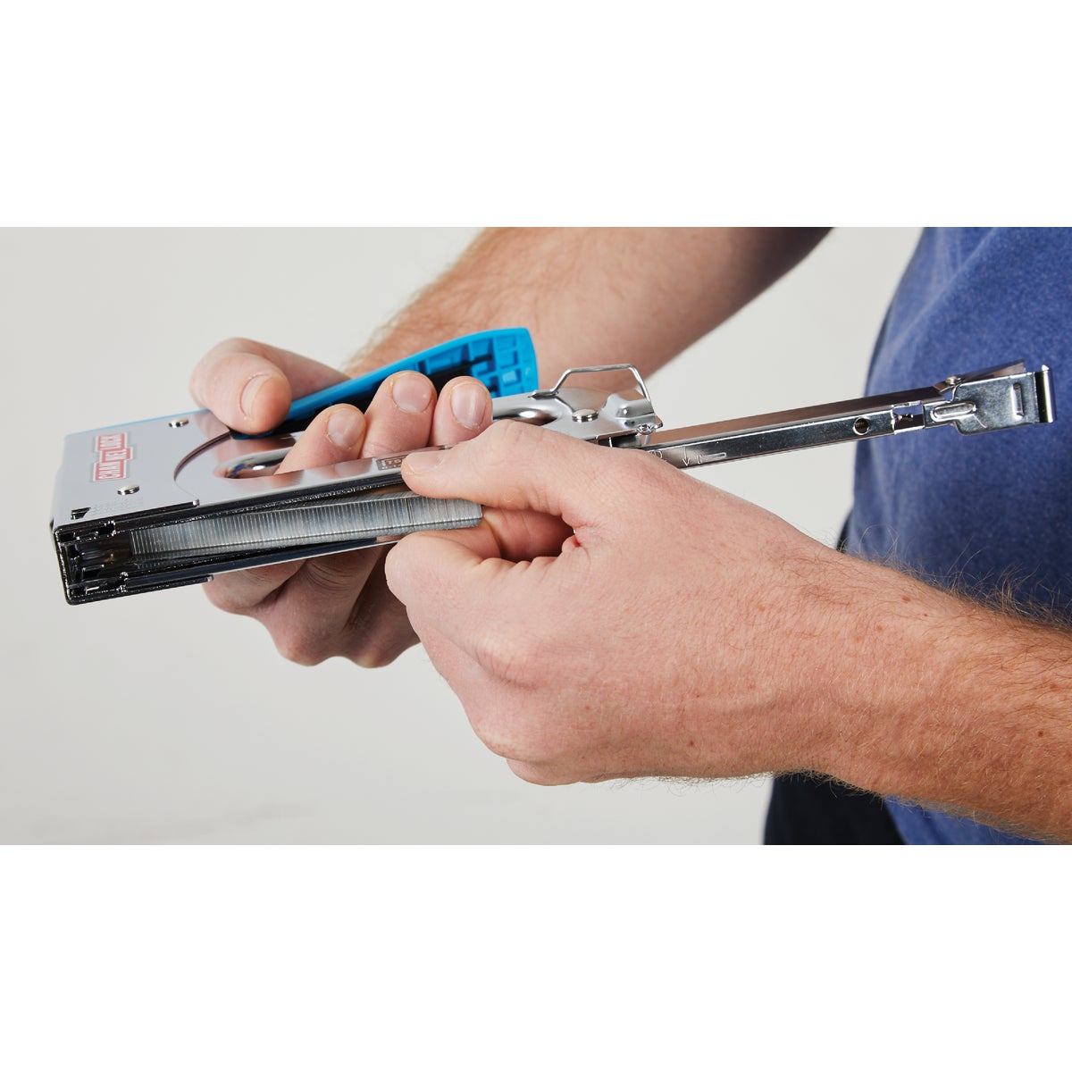 Channellock Heavy-Duty Brad Nail and Staple Gun Image 2