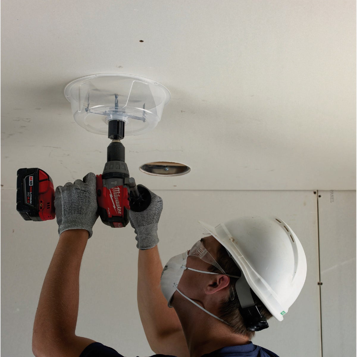 Milwaukee 2 In. to 7 In. Adjustable Hole Saw Cutter Image 5