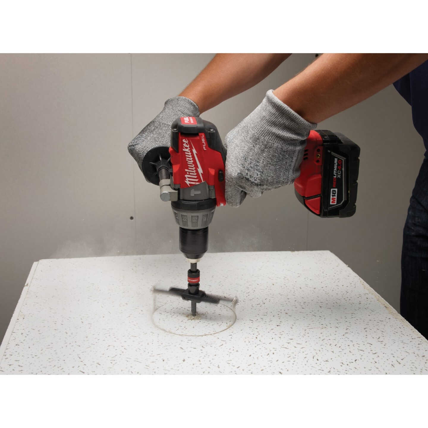 Milwaukee 2 In. to 7 In. Adjustable Hole Saw Cutter Image 6