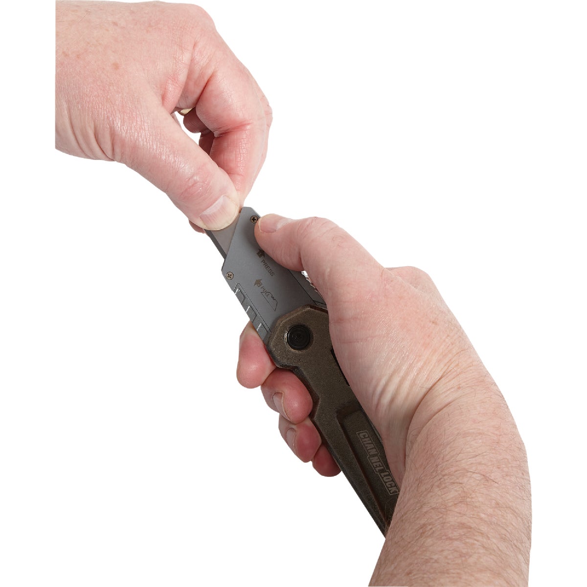 Channellock Heavy-Duty Folding Utility Knife Image 2