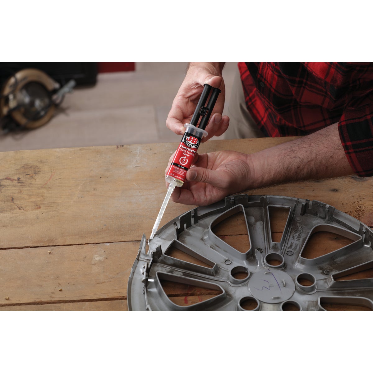 J-B Weld 0.47 Oz. ClearWeld Epoxy Image 2