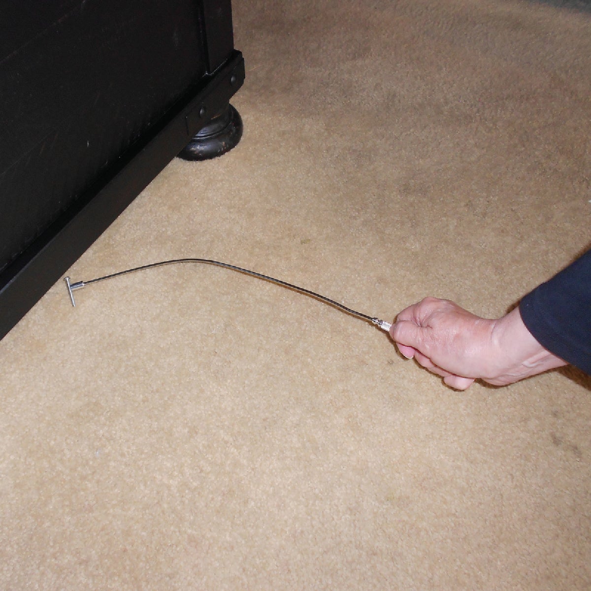 Master Magnetics 19 in. Magnetic Pick-Up Tool Image 4