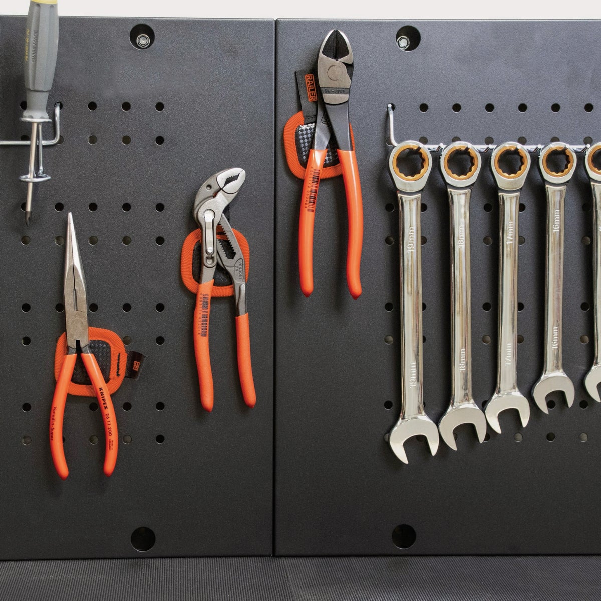 Railer 2 In. x 2 In. MagMat Mini Premium Magnetic Mini Tool Mat (3-Pack) Image 3