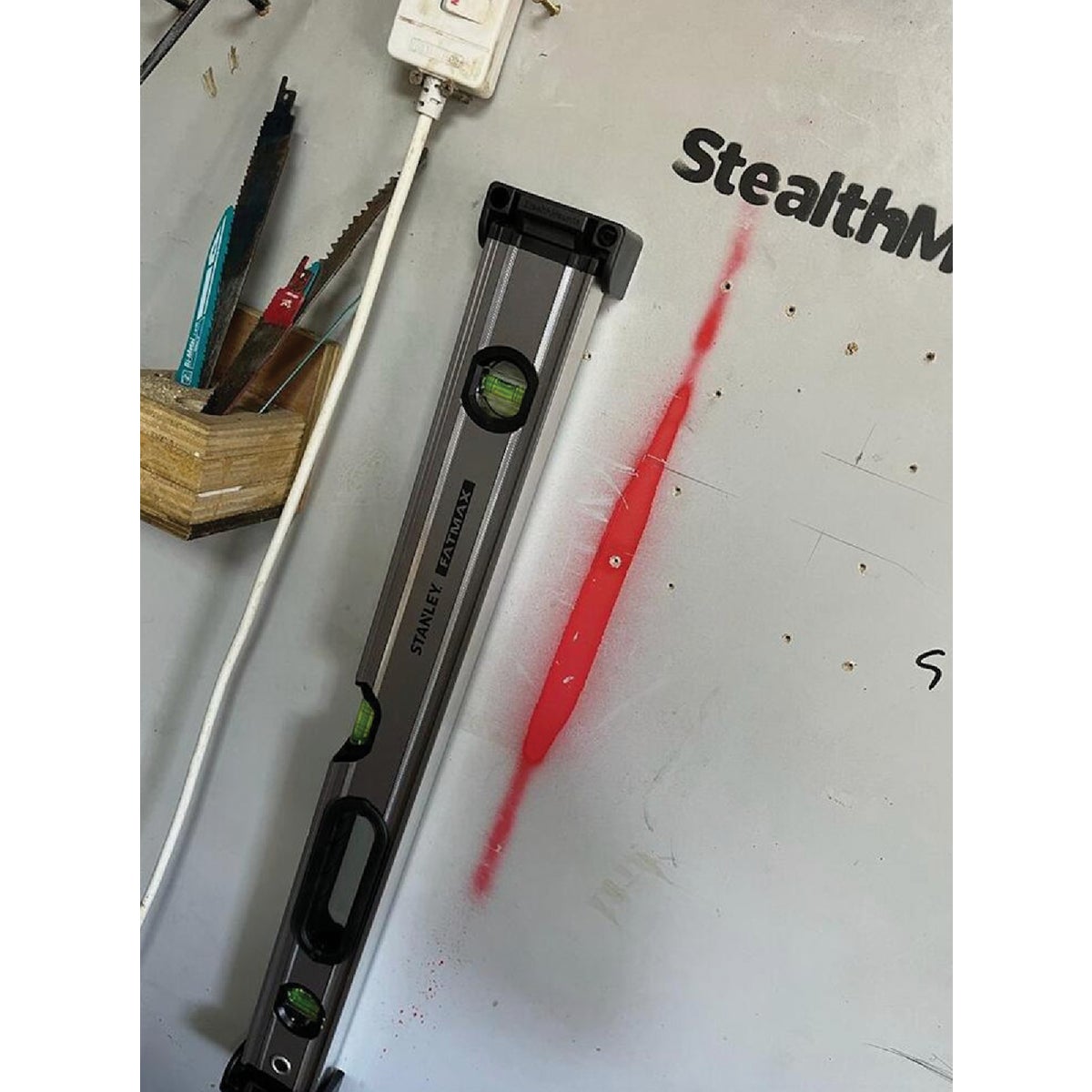 StealthMounts Universal Level Holders (2-Pack) Image 5