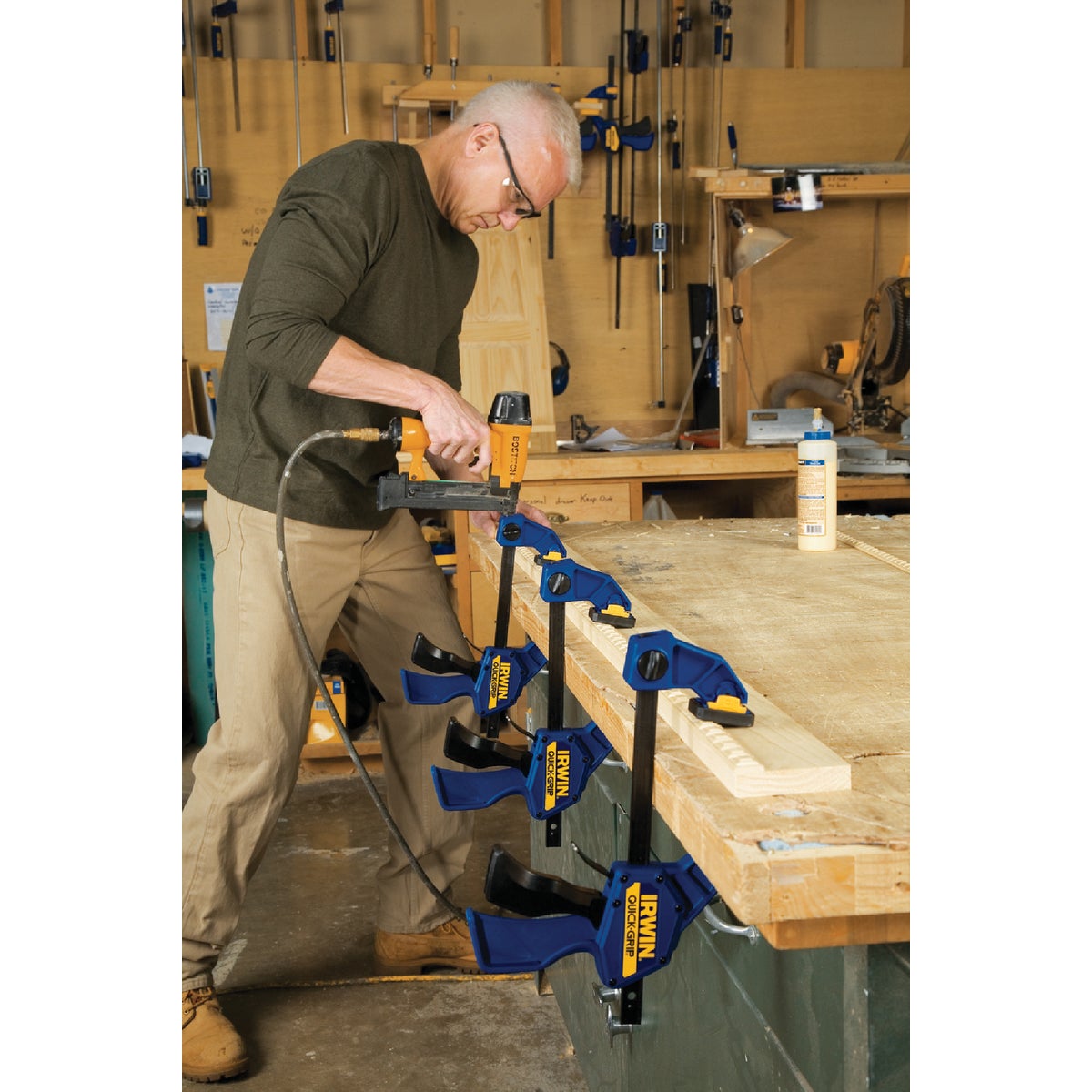 Irwin Quick-Grip 12 In. Medium-Duty One-Hand Bar Clamp Image 8