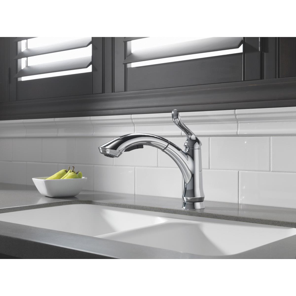 CHROME PULLOUT FAUCET