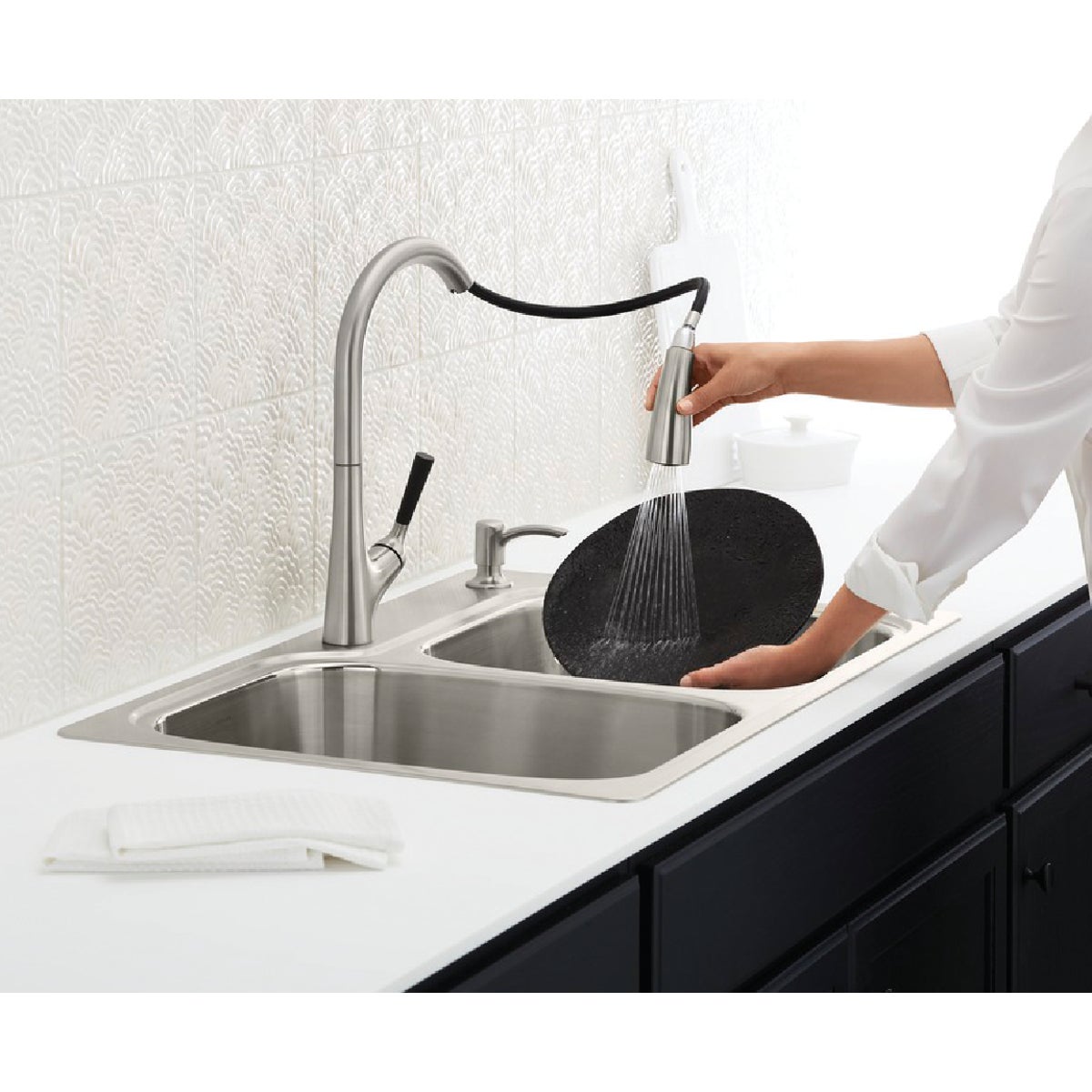 Kohler Malleco 1-Handle Lever Pull-Down Kitchen Faucet, Stainless Image 5