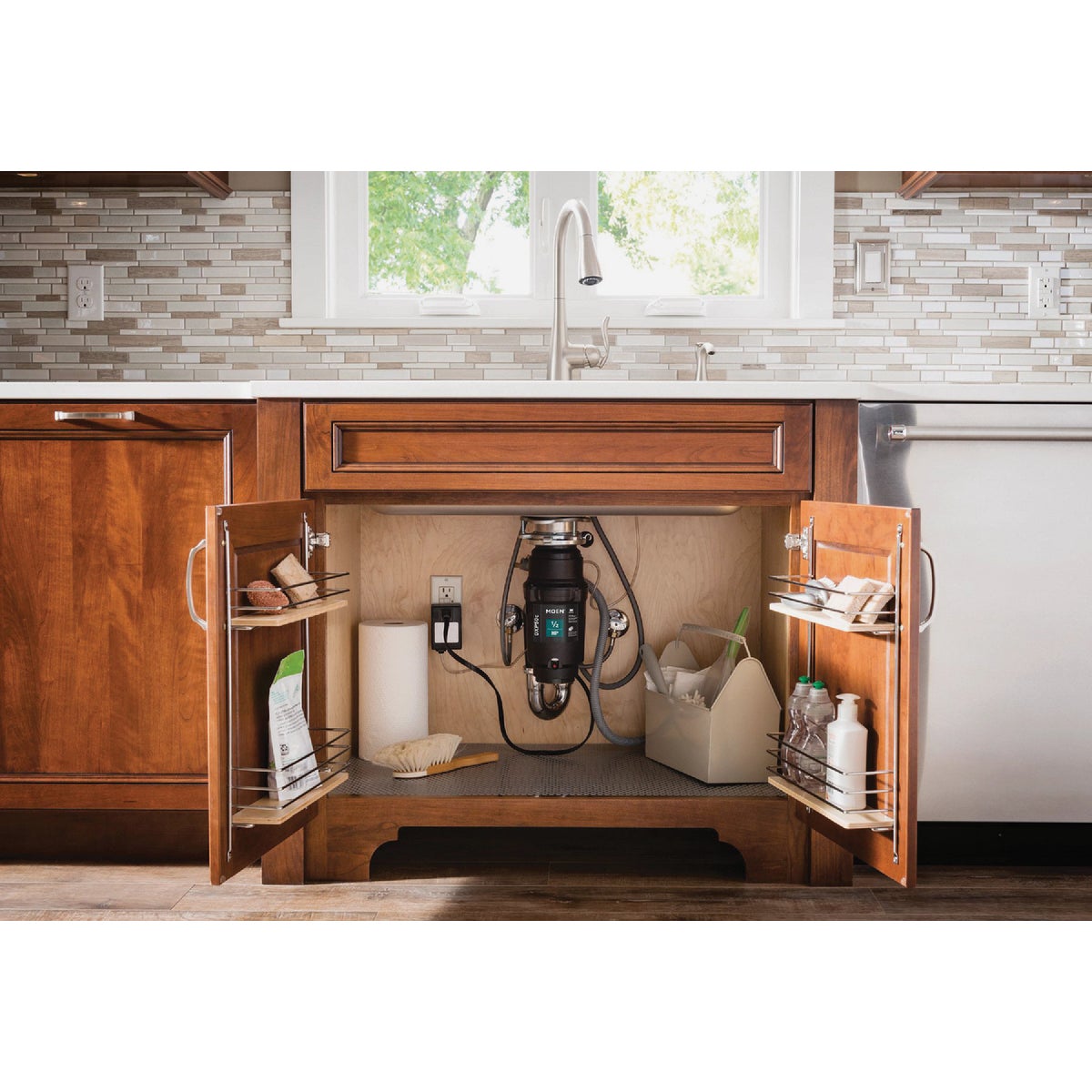 Moen Prep Series 1/2 HP Garbage Disposer Image 4