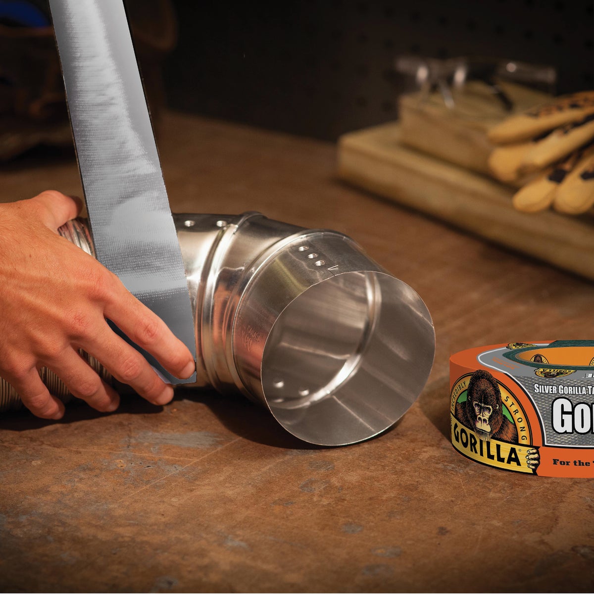 Gorilla 2.88 In. x 25 Yd. Tough & Wide Heavy-Duty Duct Tape, Silver Image 2