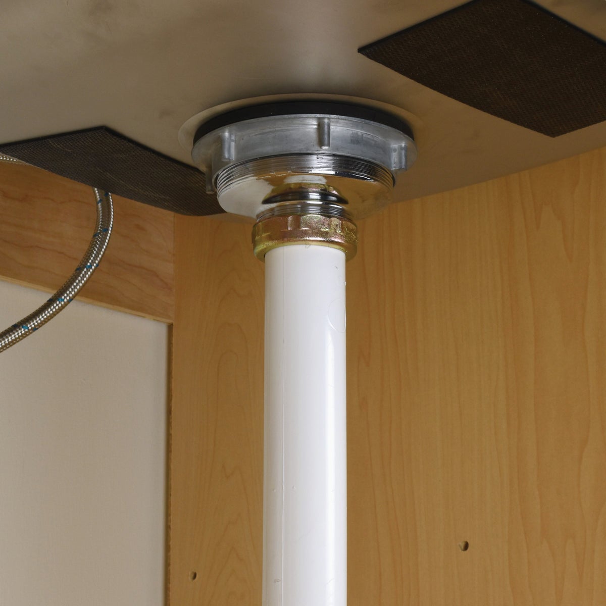 Keeney 1-1/2 In. x 6 In. White Plastic Flanged Sink Tailpiece Image 3