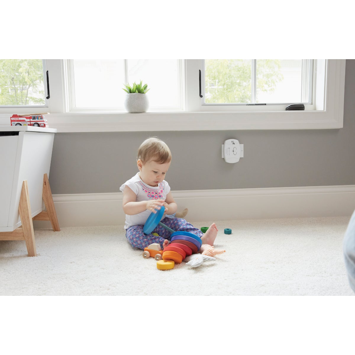 First Alert CO600 Plug-In Electrochemical 120V Carbon Monoxide Alarm Image 2