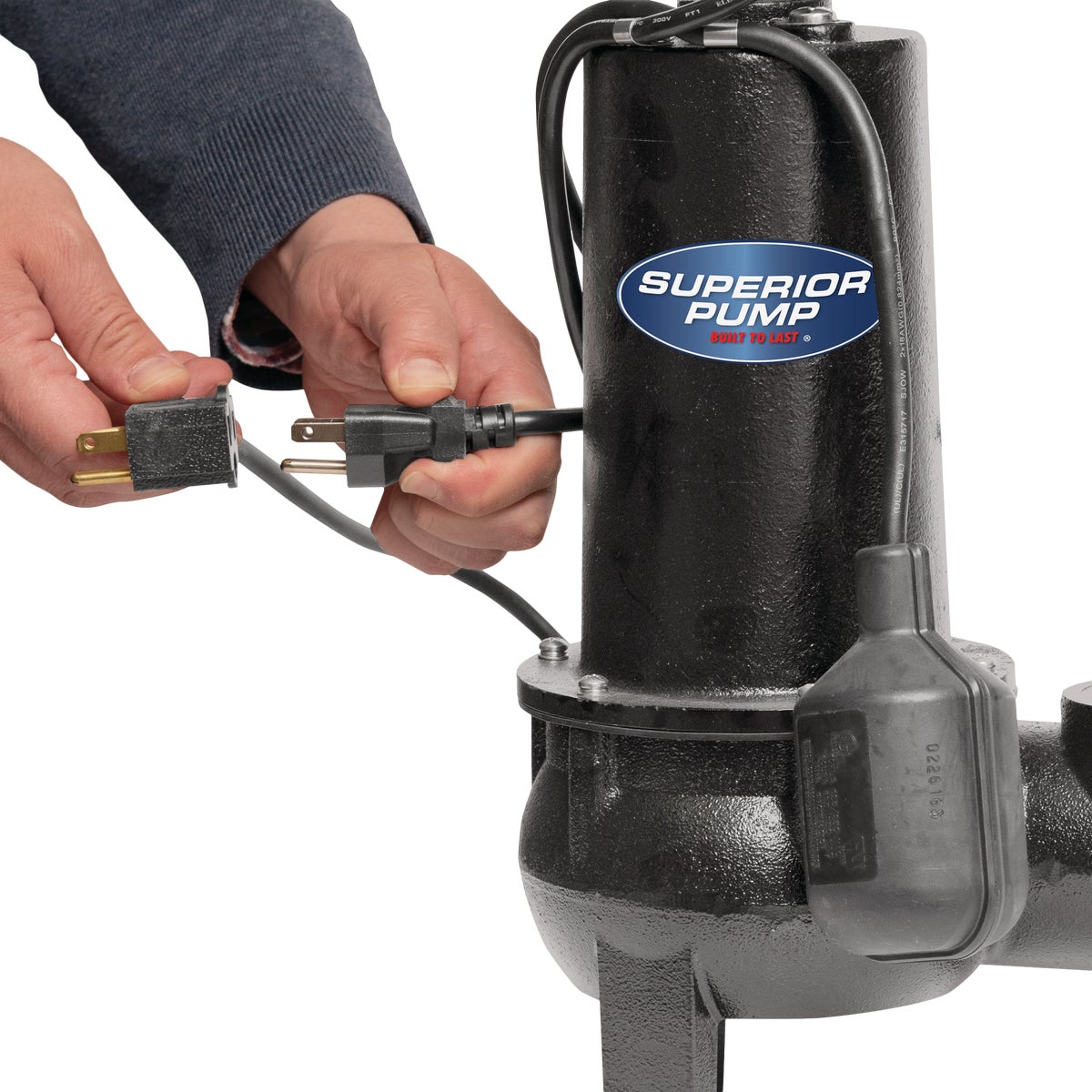 Superior Pump 1/2 H.P. Cast Iron Submersible Sewage Ejector Pump Image 3