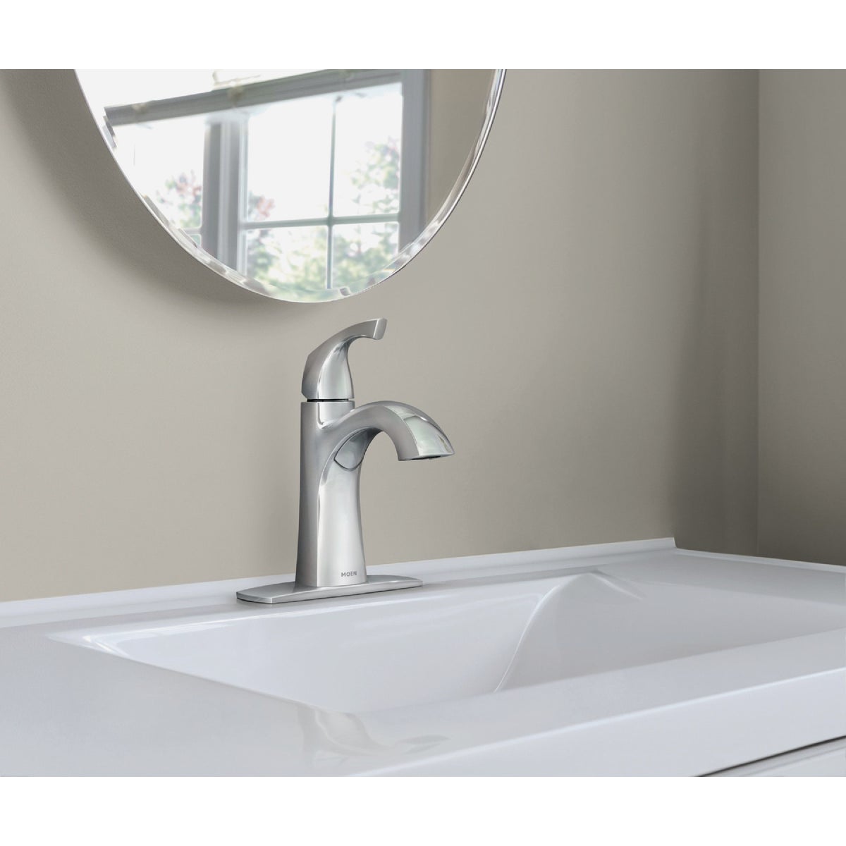 Moen Lindor 1-Handle Lever Centerset Bathroom Faucet, Chrome Image 2