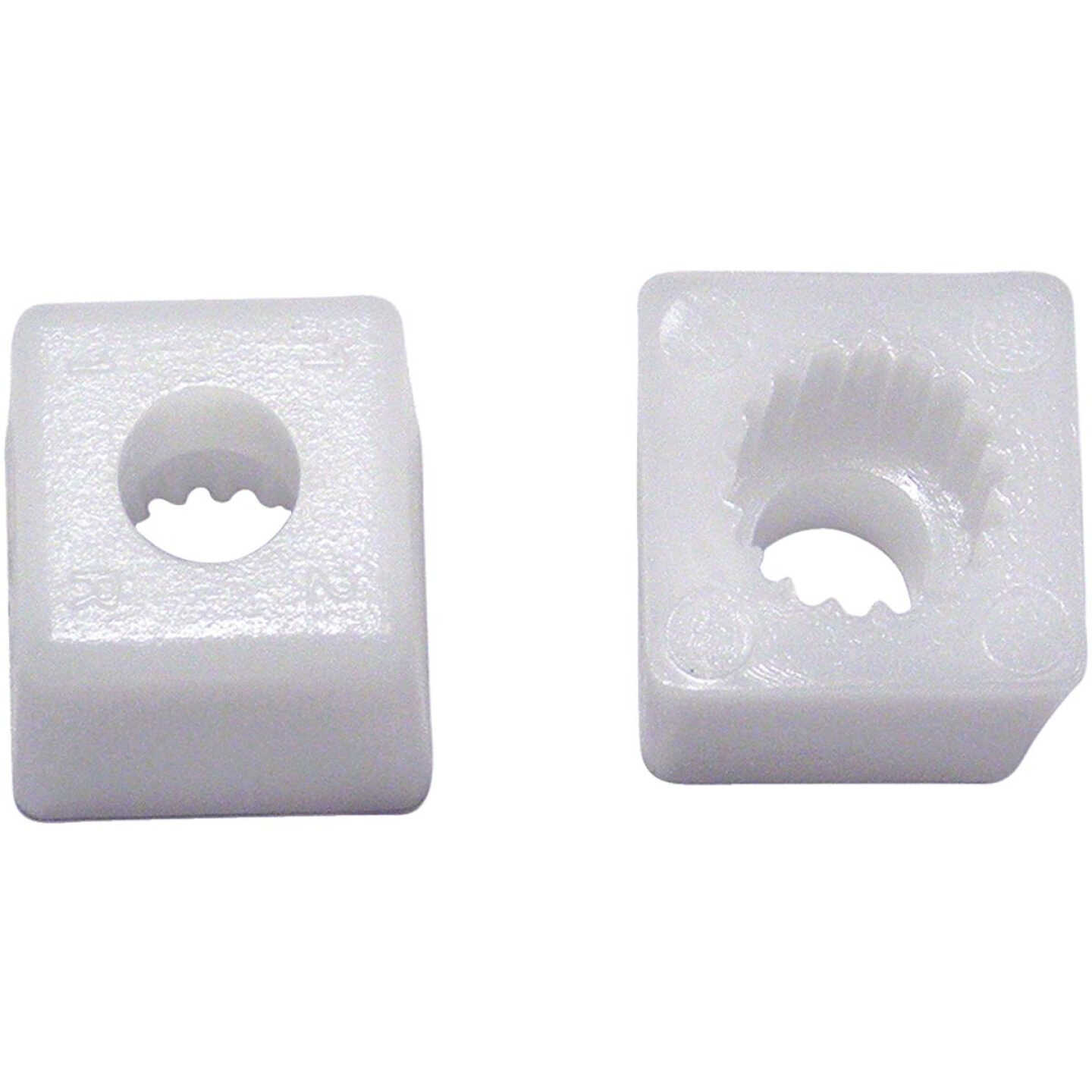 #16 HANDLE ADAPTER Image 1