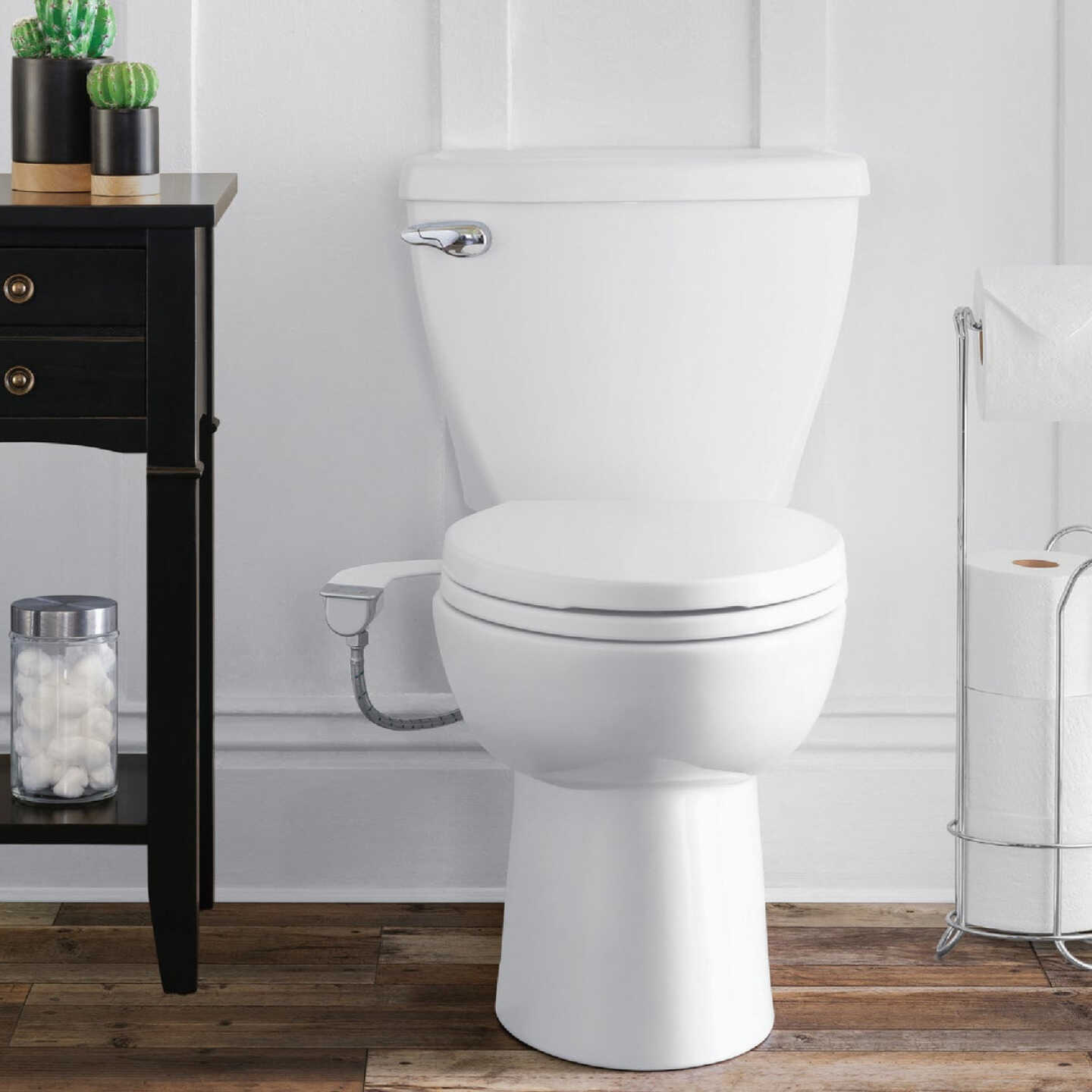 Brondell SimpleSpa Thinline Dual Nozzle Bidet Attachment Image 2