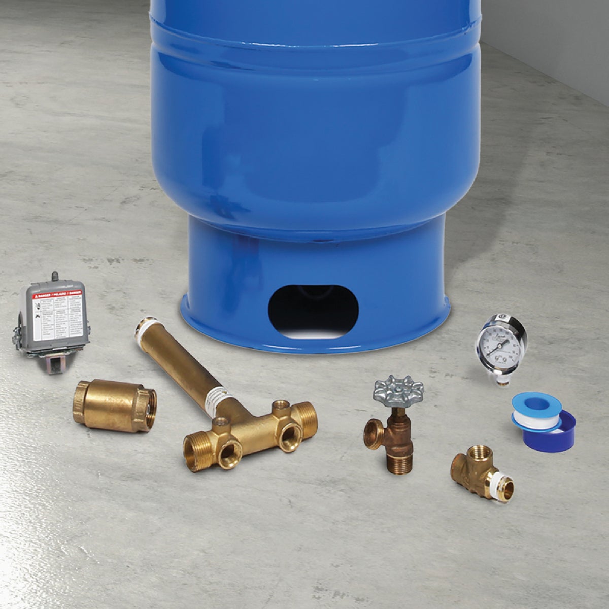 Water Worker 30 Gal. Vertical Pre-Charged Well Pressure Tank Image 2