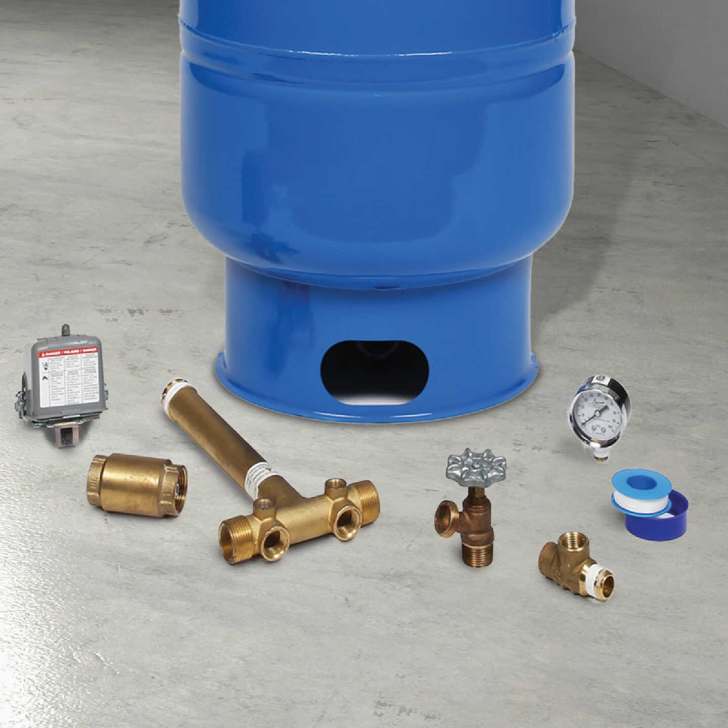 Water Worker 30 Gal. Vertical Pre-Charged Well Pressure Tank Image 2