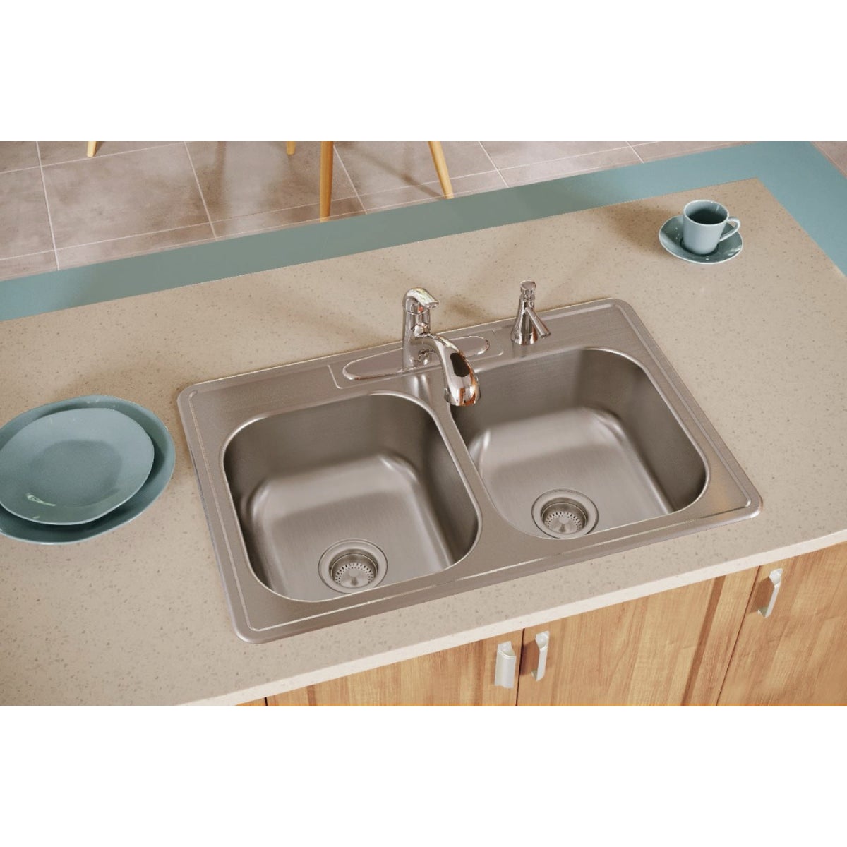 Elkay Dayton 33 In. x 22 In. x 8-1/16 In. Equal Double Bowl Drop-In Kitchen Sink, Stainless Steel Image 2