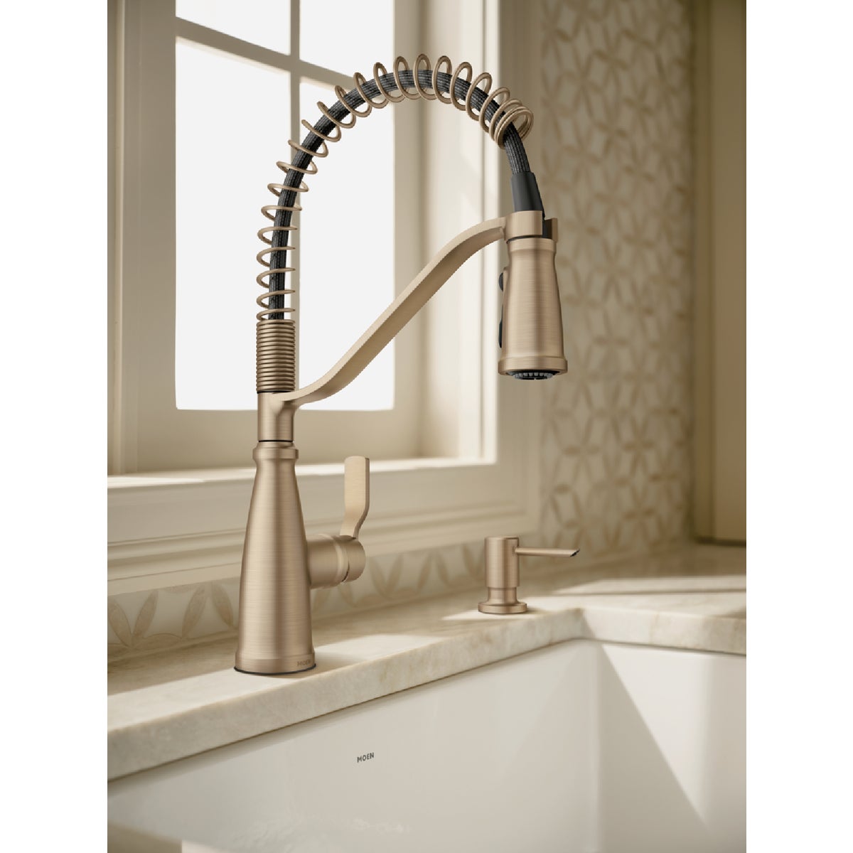 Moen Nolia 1-Handle Pull-Down Widespread Kitchen Faucet, Bronzed Gold Image 4