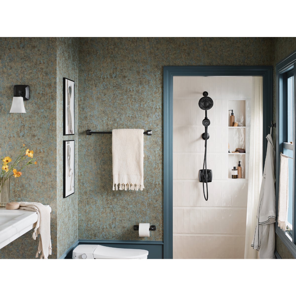 Moen 6-Function Matte Black 6-1/2 In. Dia. Spray Head Hand Shower Image 5