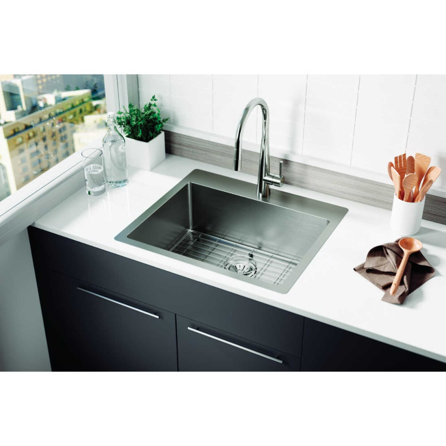 Elkay Crosstown 18 Ga. Stainless Steel 25 In. x 22 In. x 9 In. Single Bowl Dual Mount Kitchen Sink Kit Image 2