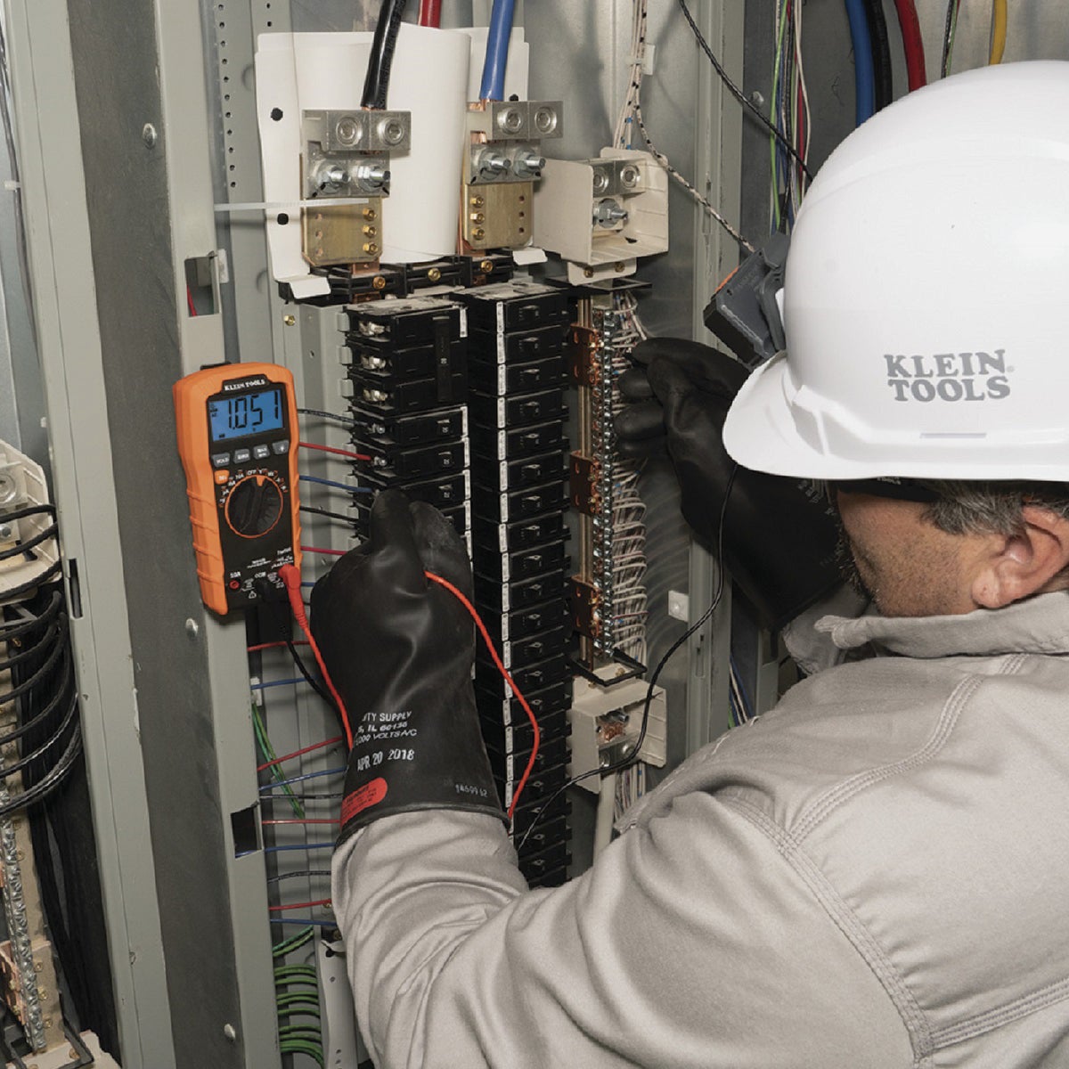 Klein 600V Auto Ranging Digital Multimeter Image 5