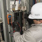 Klein 600V Auto Ranging Digital Multimeter Image 5