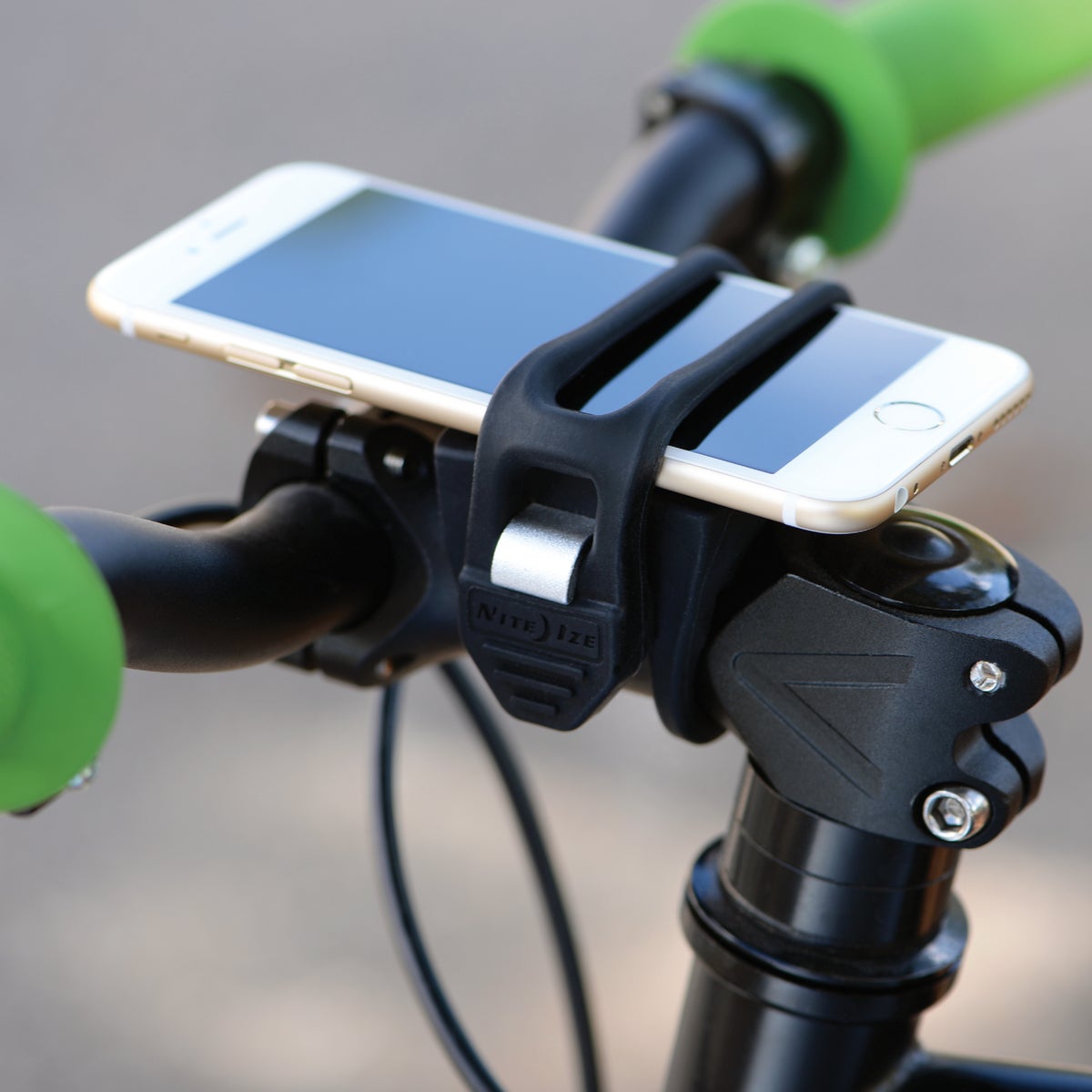 Nite Ize HandleBand 0.9 In. to 2 In. Bicycle Handlebar Gray Phone Holder Image 2