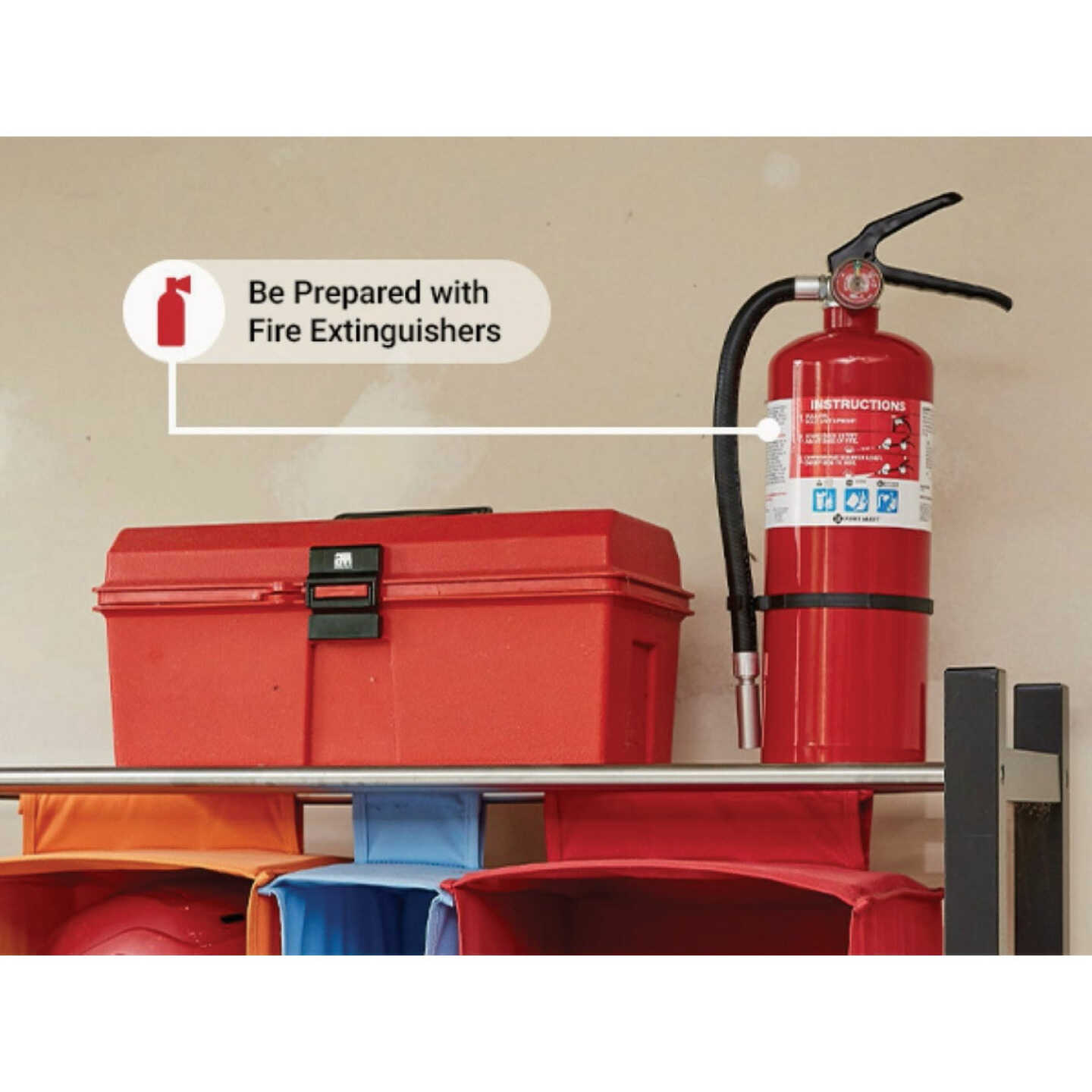 First Alert 2A 10BC Fire Extinguisher Image 2